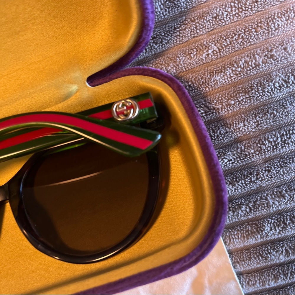 Authentic Gucci Sunglasses GG0702SKN 003 Green And Red Tortoise 54-19-145 - Picture 6 of 16